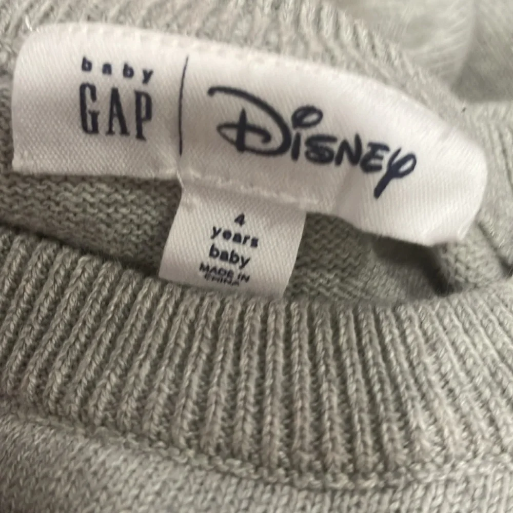babyGap Disney Mickey Mouse Crewneck Sweater size 4t